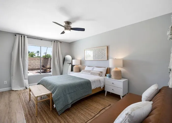 3bd 2ba Cool And Relaxing W Pool!